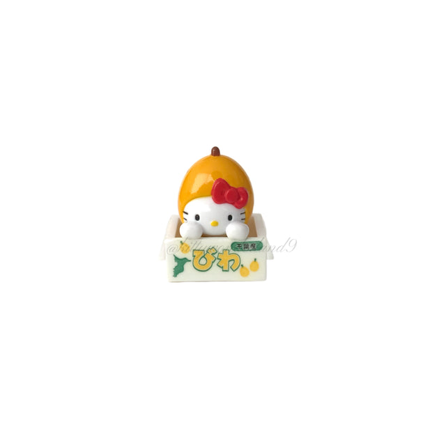 Hello Kitty Gotochi Keychain – 2004 Chiba (千葉県) Bōsō Biwa Loquat Fruit – Japan Exclusive Vintage