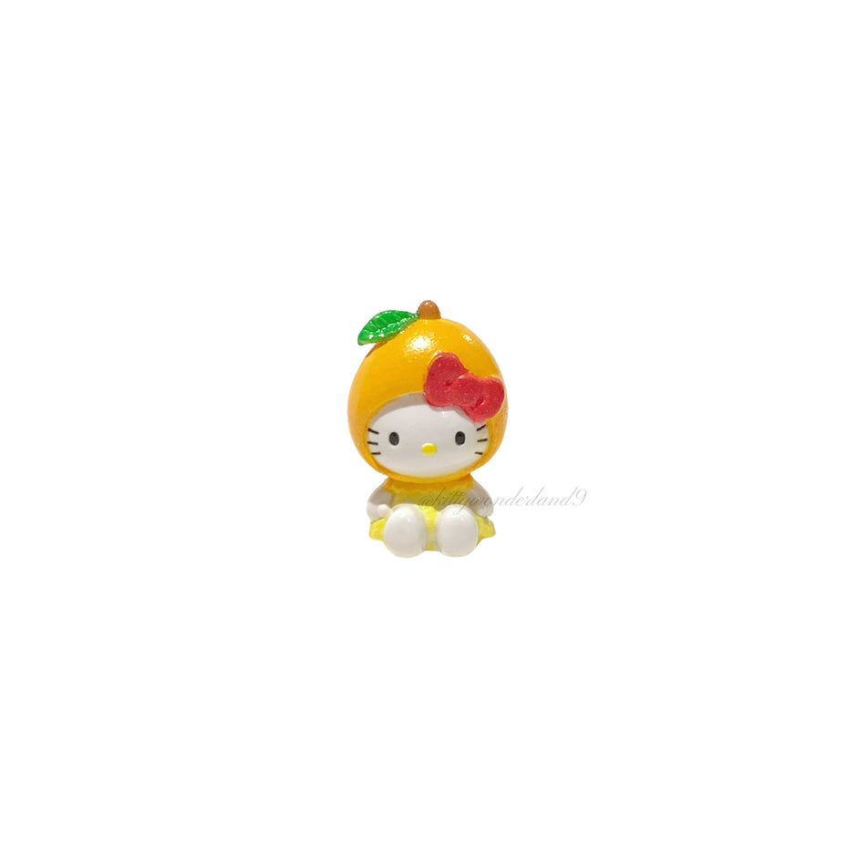 Hello Kitty Gotochi Keychain-2001 Nagasaki (長崎県) Biwa Loquat – Japan Exclusive Vintage Keychain