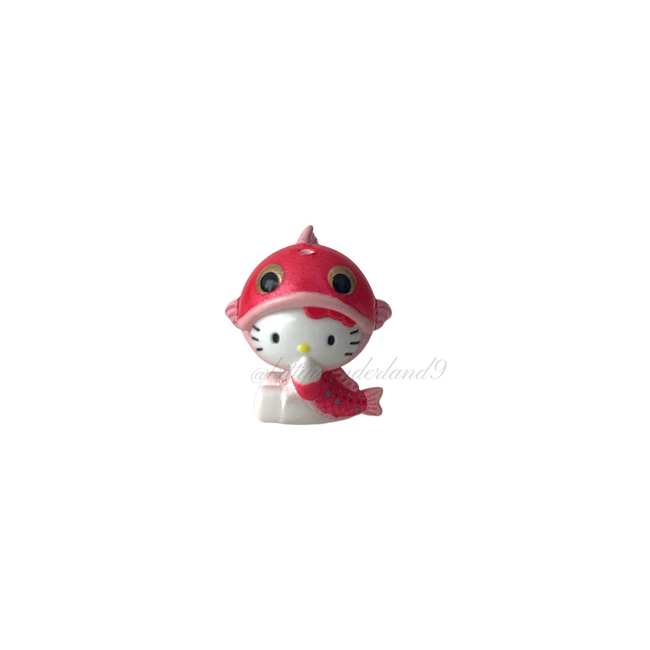 Hello Kitty Gotochi Keychain – 2002 Shizuoka (静岡県 Izu Inatori) Red Fish – Japan Exclusive Vintage
