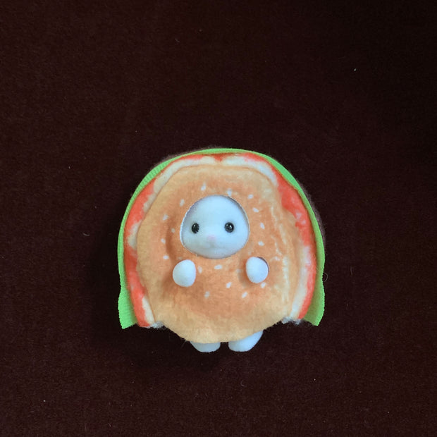 Calico critters Latte Cat Baby hamburger