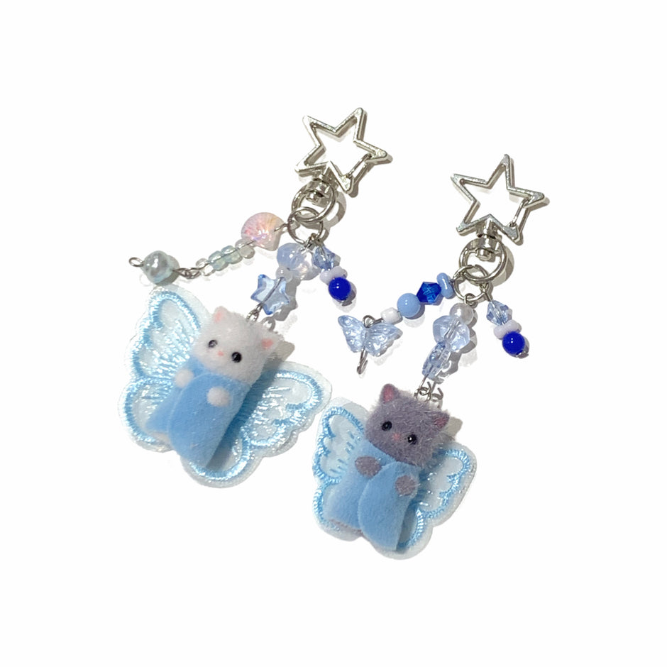 Sylvanian Families Handmade Keychain Set – Twin Kittens with Blue Angel Wings – Persian Cat Family